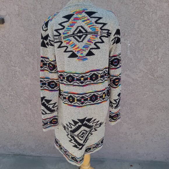 Northern Angel Multicolor Pattern Cardigan Sweater - Picture 4 of 8